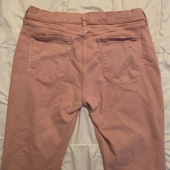 Dusty rose color Old Navy jeans - Picture 2 of 7